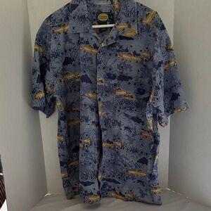 Cabela's Blue and Yellow Fish Pattern Men's Shirt